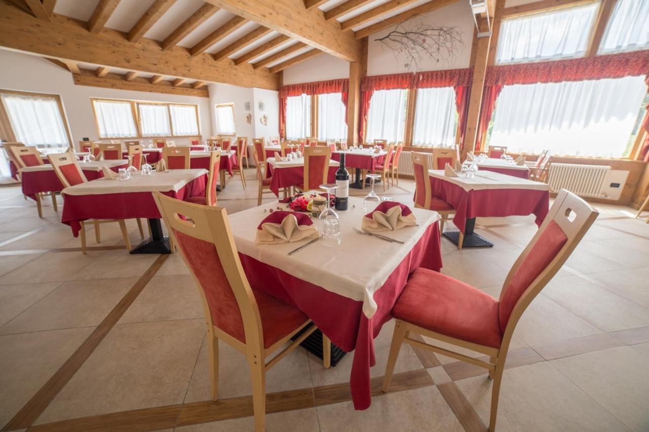 Caminetto Mountain Resort Lavarone Zewnętrze zdjęcie